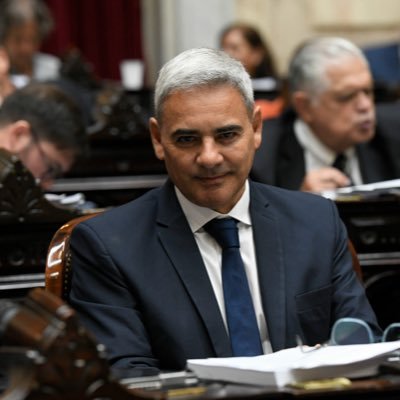 qzjxAEIL_400x400