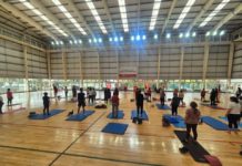 La comunidad continúa disfrutando de los encuentros de yoga que organiza el Municipio de Tigre