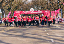 20 años de marea rosa: la Caminata Avon reunió a más de 12.500 personas por la detección temprana del cáncer de mama