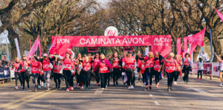20 años de marea rosa: la Caminata Avon reunió a más de 12.500 personas por la detección temprana del cáncer de mama