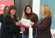 Se entregaron certificados del programa de formación «Emprendedoras Rodantes» destinado a vecinas del Municipio de Tigre