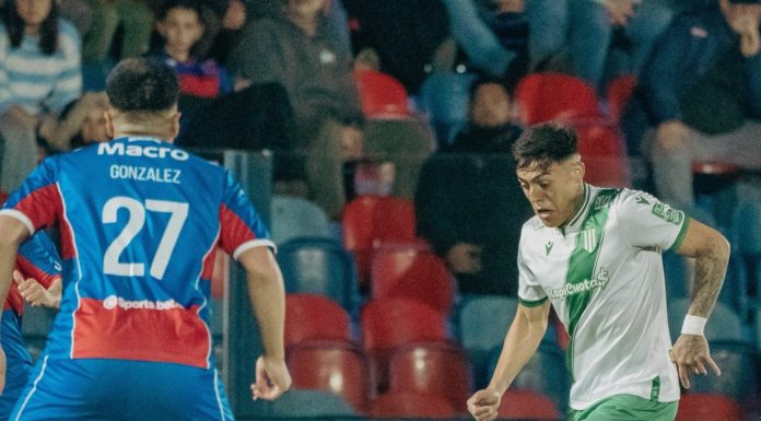 Banfield sufrió sobre el final pero derrotó a Tigre para alejarse de la pelea por no descender