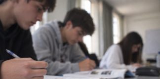Abrió la inscripción 2027 a los Centros Educativos Complementarios de Idiomas Extranjeros de la Ciudad